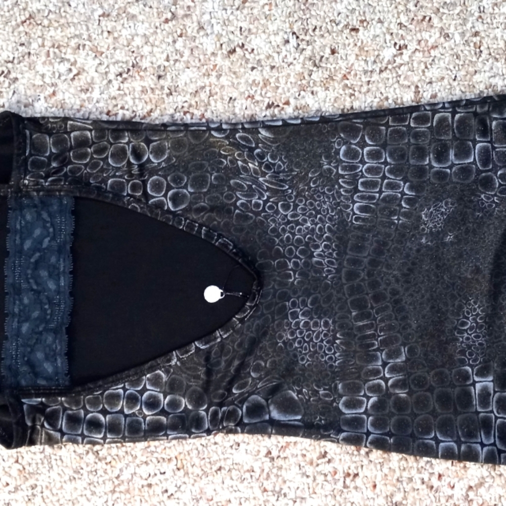 Women's open back snake skin dress tank top by BKE